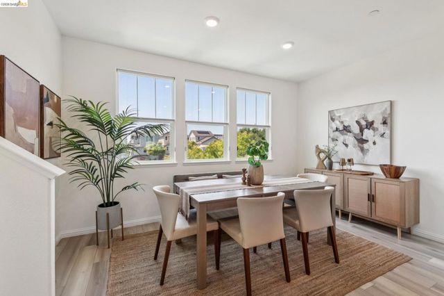 24157 Amaranth Loop, Hayward, CA 94541