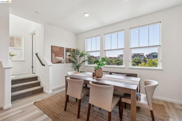 24157 Amaranth Loop, Hayward, CA 94541