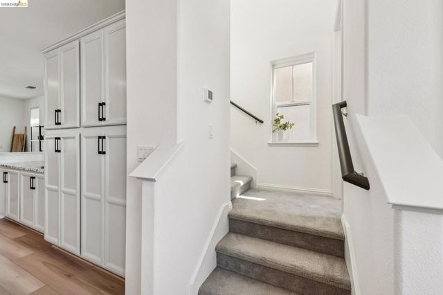 24157 Amaranth Loop, Hayward, CA 94541