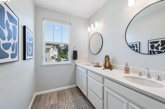 24157 Amaranth Loop, Hayward, CA 94541
