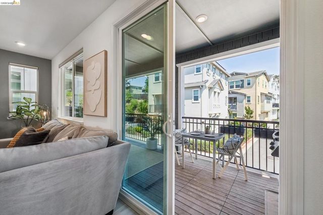 24157 Amaranth Loop, Hayward, CA 94541