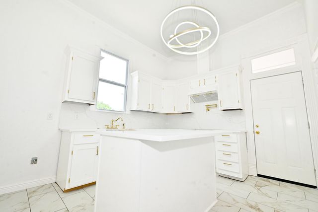 1015 Barber Street, Little Rock, AR 72202