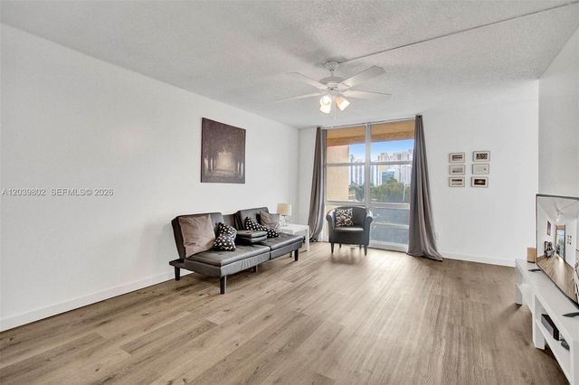 200 172nd Street 514, Sunny Isles Beach, FL 33160