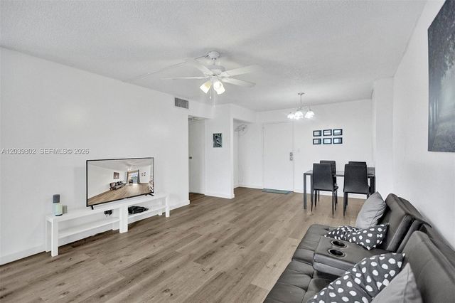 200 172nd Street 514, Sunny Isles Beach, FL 33160