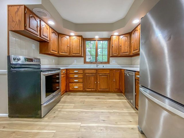 603 E Johnson STREET, Fond Du Lac, WI 54935