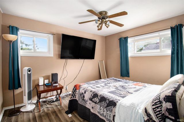 4108 Woodvale Drive, South Bend, IN 46614
