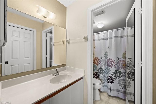 5784 Deauville CIR B103, Naples, FL 34112