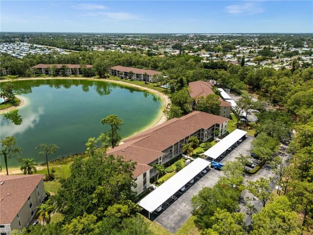 5784 Deauville CIR B103, Naples, FL 34112