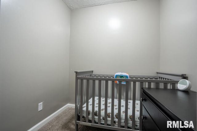 910 FAIRLANE Drive, Marion, IL 62959