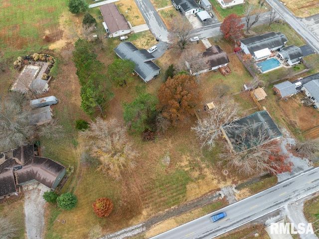 910 FAIRLANE Drive, Marion, IL 62959