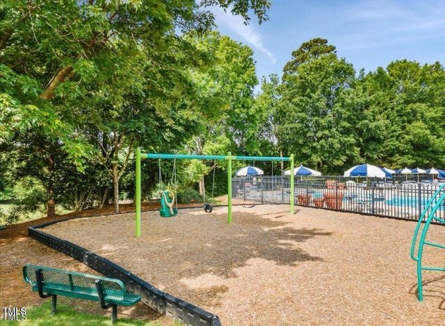 2628 Forestbluff Drive, Fuquay Varina, NC 27526