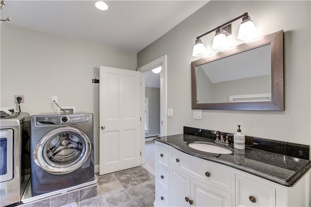 1 Bliss Road, Newport, RI 02840
