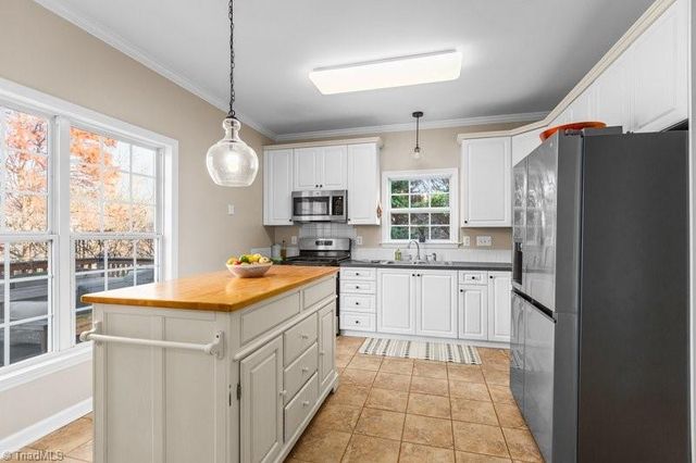 7415 Cortney Glen Lane, Lewisville, NC 27023