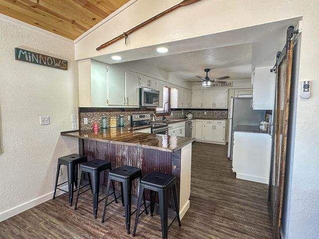 1506 E Emerald Cove Drive, Horseshoe Bend, AR 72512