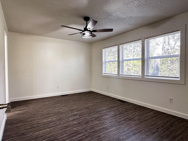 1506 E Emerald Cove Drive, Horseshoe Bend, AR 72512