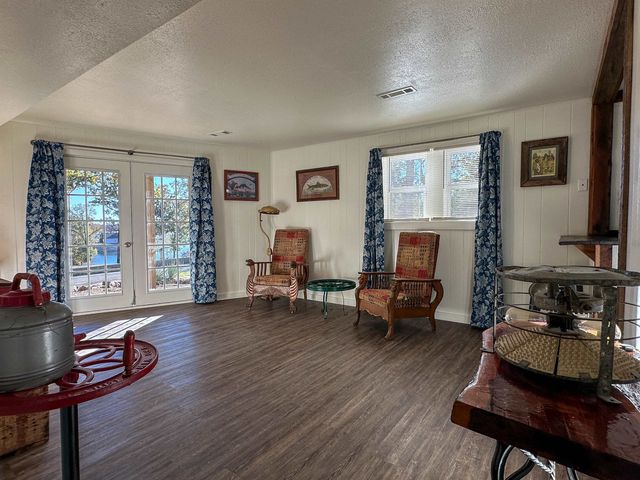 1506 E Emerald Cove Drive, Horseshoe Bend, AR 72512