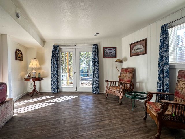 1506 E Emerald Cove Drive, Horseshoe Bend, AR 72512