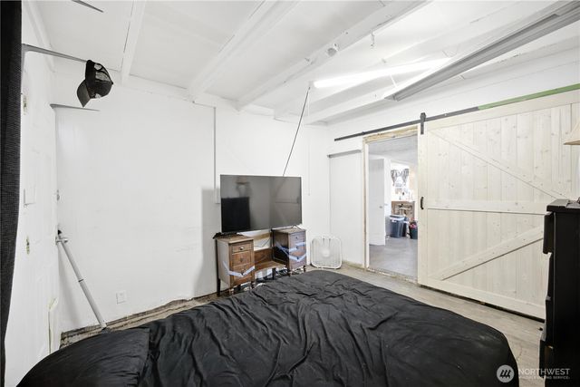 618 N 3rd Avenue, Kelso, WA 98626