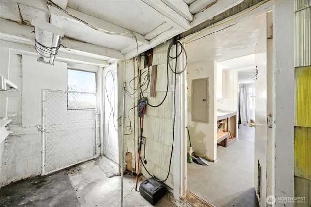 618 N 3rd Avenue, Kelso, WA 98626