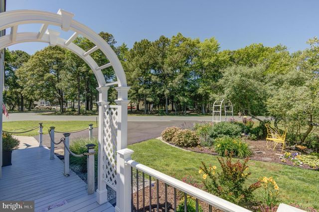 1-A E MALLARD DR, Ocean Pines, MD 21811
