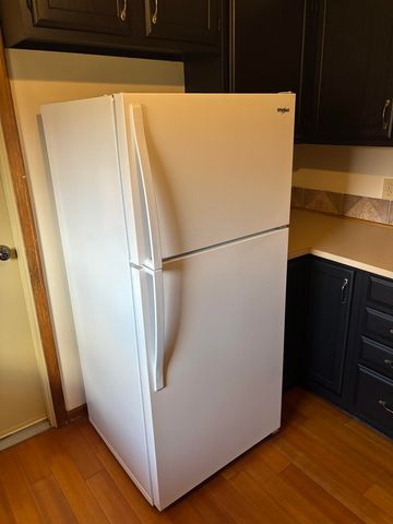 4045 N Center Road, Saginaw, MI 48604