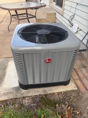 4045 N Center Road, Saginaw, MI 48604