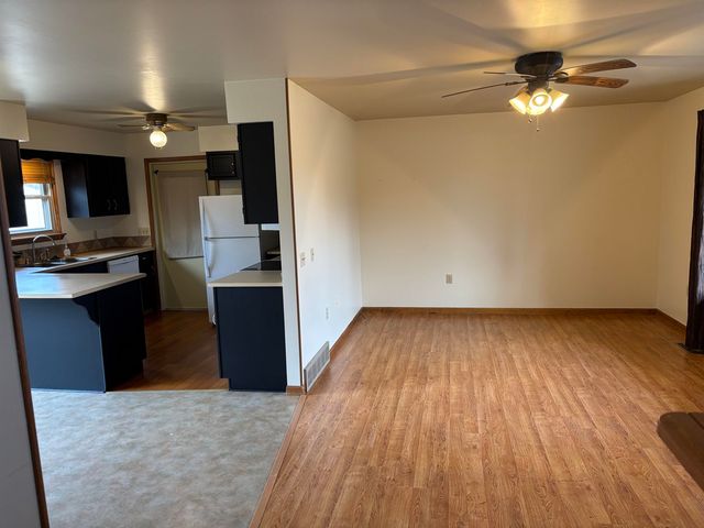 4045 N Center Road, Saginaw, MI 48604