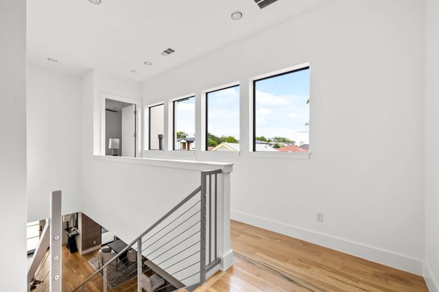4710 March Avenue, Dallas, TX 75209