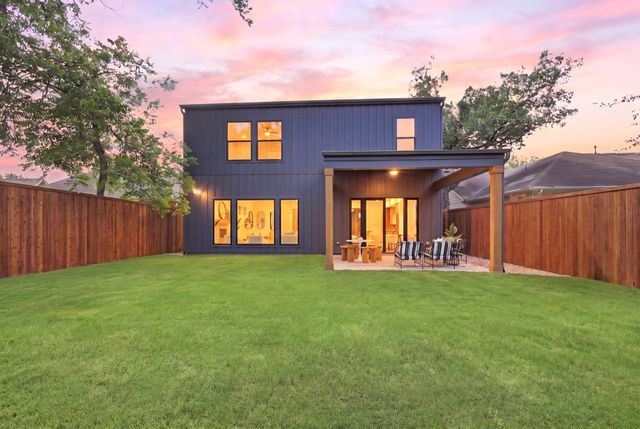 5011 Homer Street, Dallas, TX 75206