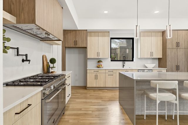5011 Homer Street, Dallas, TX 75206
