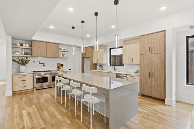 5011 Homer Street, Dallas, TX 75206