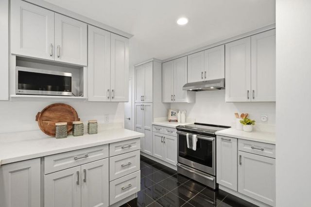 715 Quetta Avenue E, Sunnyvale, CA 94087