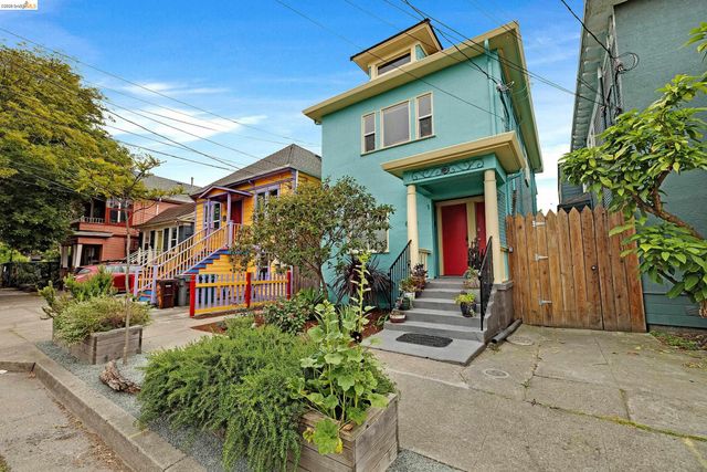 679 28th st, Oakland, CA 94608