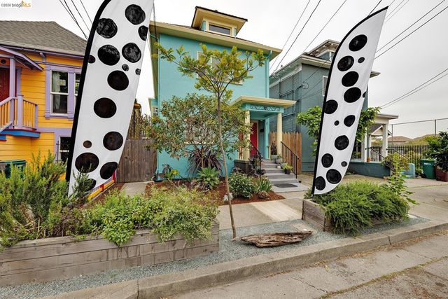 679 28th st, Oakland, CA 94608
