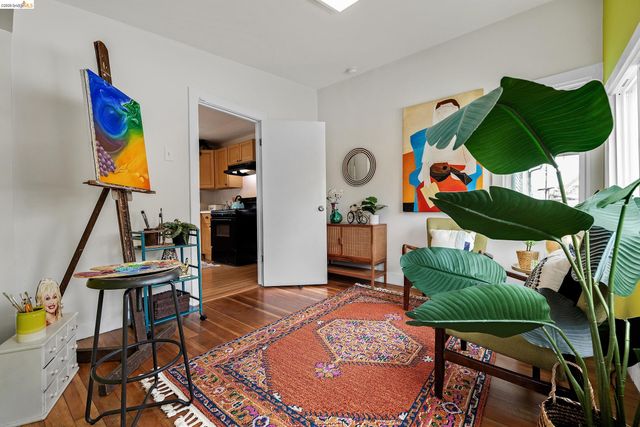 679 28th st, Oakland, CA 94608