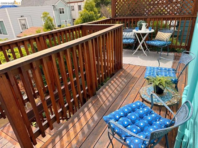 679 28th st, Oakland, CA 94608