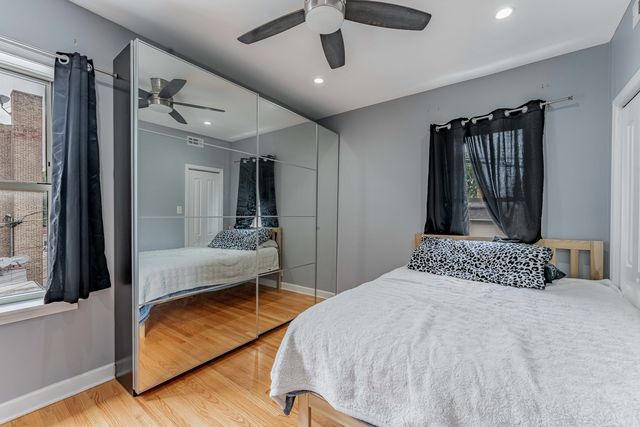 5717 N Kimball Avenue 2N, Chicago, IL 60659