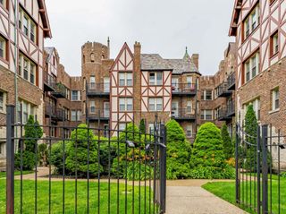 5717 N Kimball Avenue 2N, Chicago, IL 60659