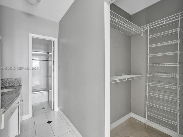 300 Bayview Drive 906, Sunny Isles Beach, FL 33160