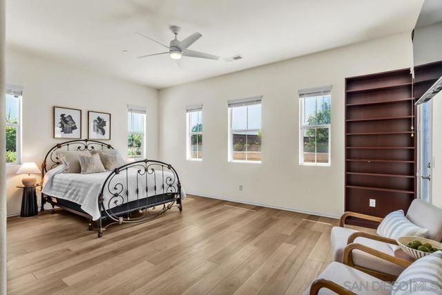 1949 Estancia Pl, Escondido, CA 92029