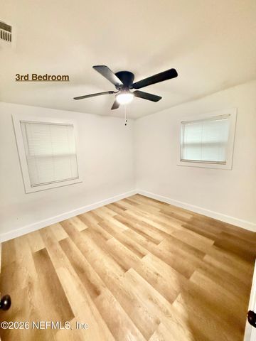 10490 PINEHURST Drive, Jacksonville, FL 32218