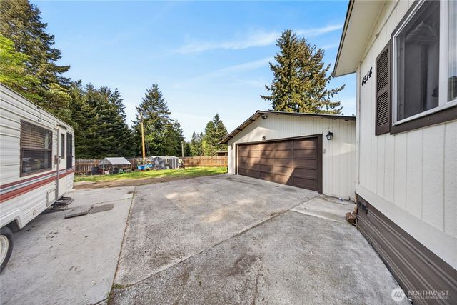 4514 Alamo Way, Oak Harbor, WA 98277
