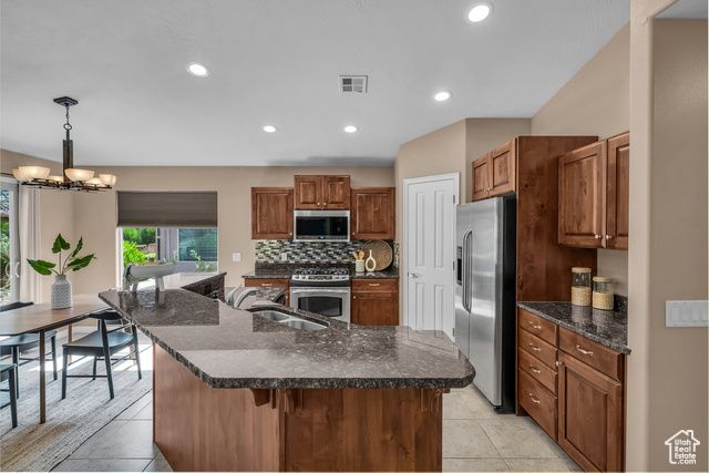 336 W 270 S, Ivins, UT 84738