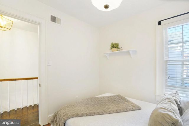 625 S SAINT ASAPH ST, Alexandria, VA 22314