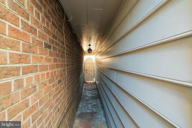 625 S SAINT ASAPH ST, Alexandria, VA 22314