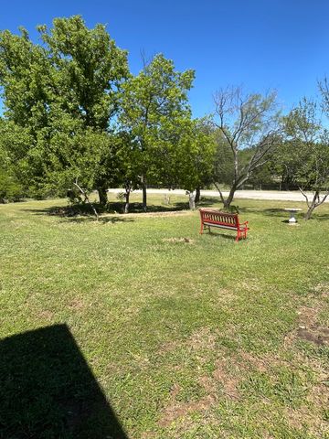 139 Canyon Valley Lane, Weatherford, TX 76085
