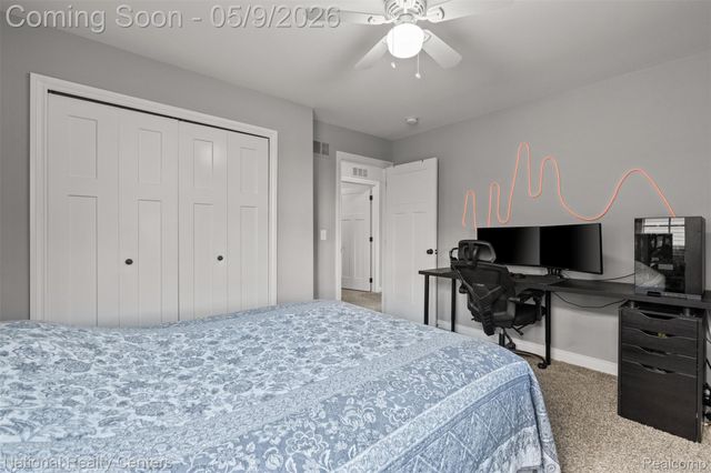 17632 Goldeneye Drive, Clinton Charter Township, MI 48038