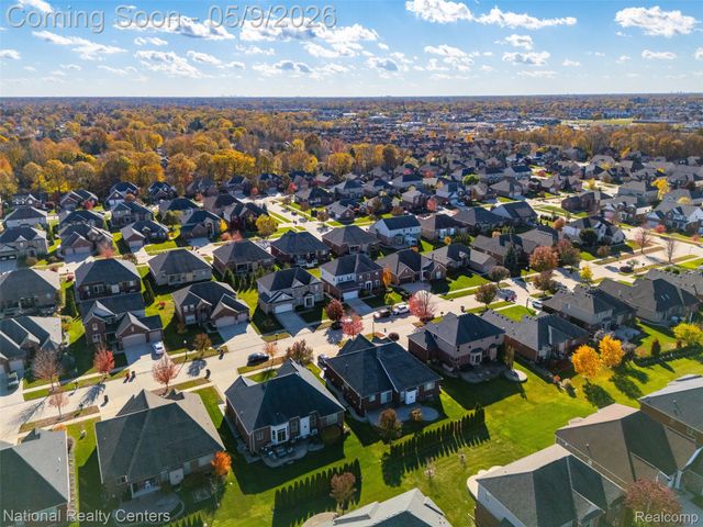 17632 Goldeneye Drive, Clinton Charter Township, MI 48038