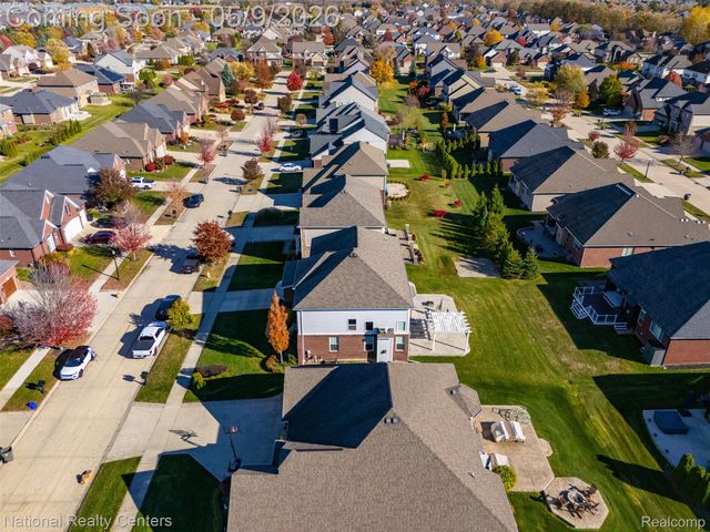 17632 Goldeneye Drive, Clinton Charter Township, MI 48038