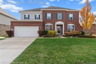 17632 Goldeneye Drive, Clinton Charter Township, MI 48038